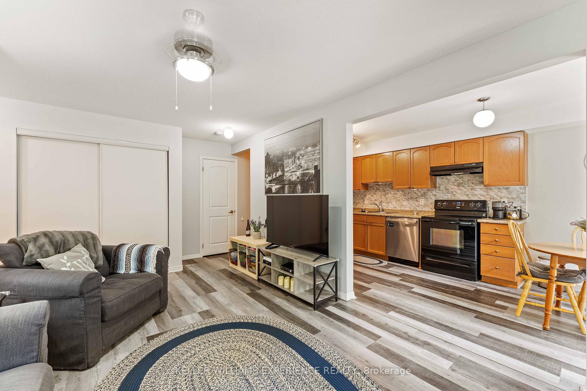 Photo 8 of Unit 8, 15 Cheltenham Road, Barrie, Georgian Drive — HOMEH