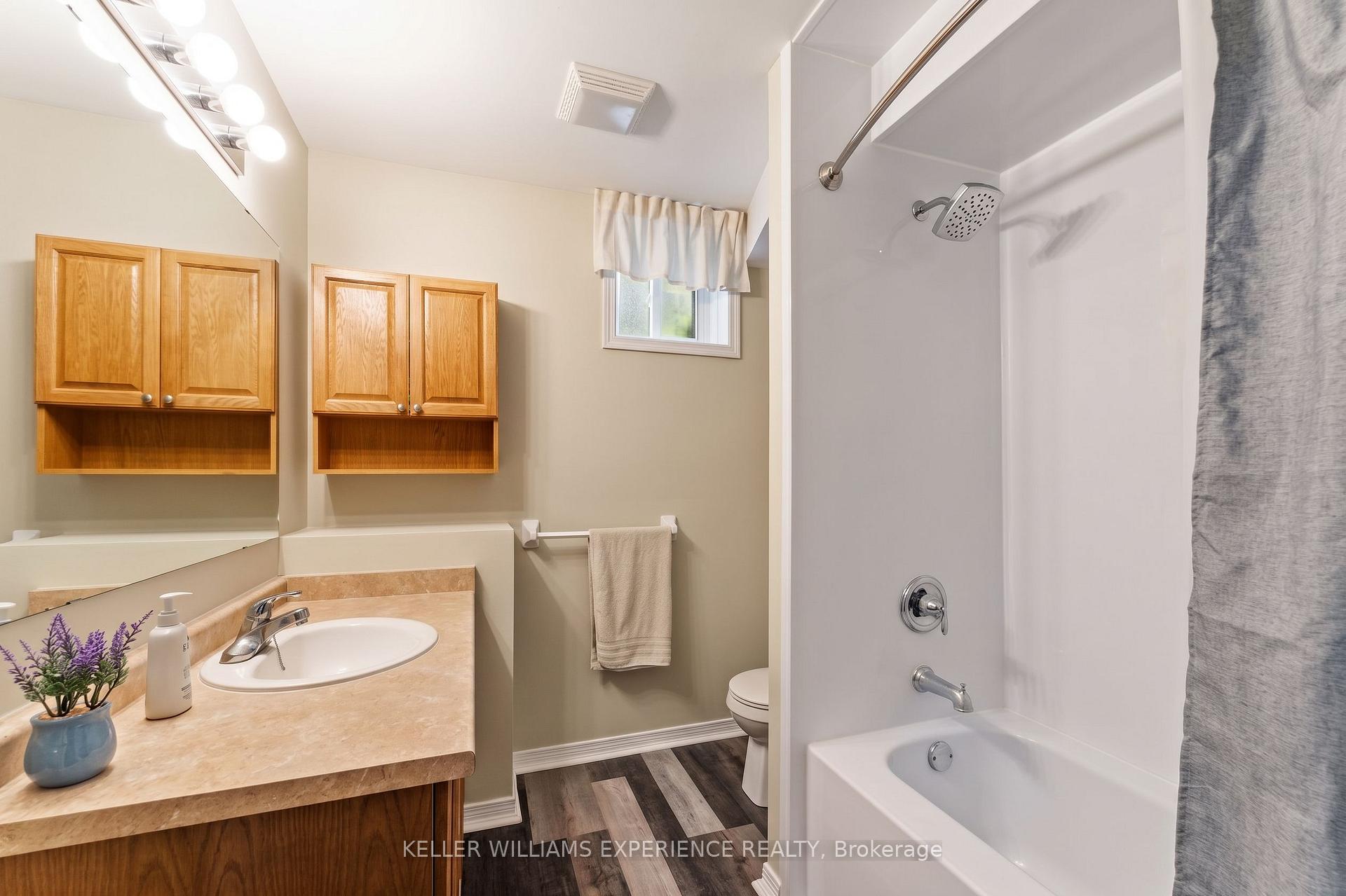 Photo 14 of Unit 8, 15 Cheltenham Road, Barrie, Georgian Drive — HOMEH