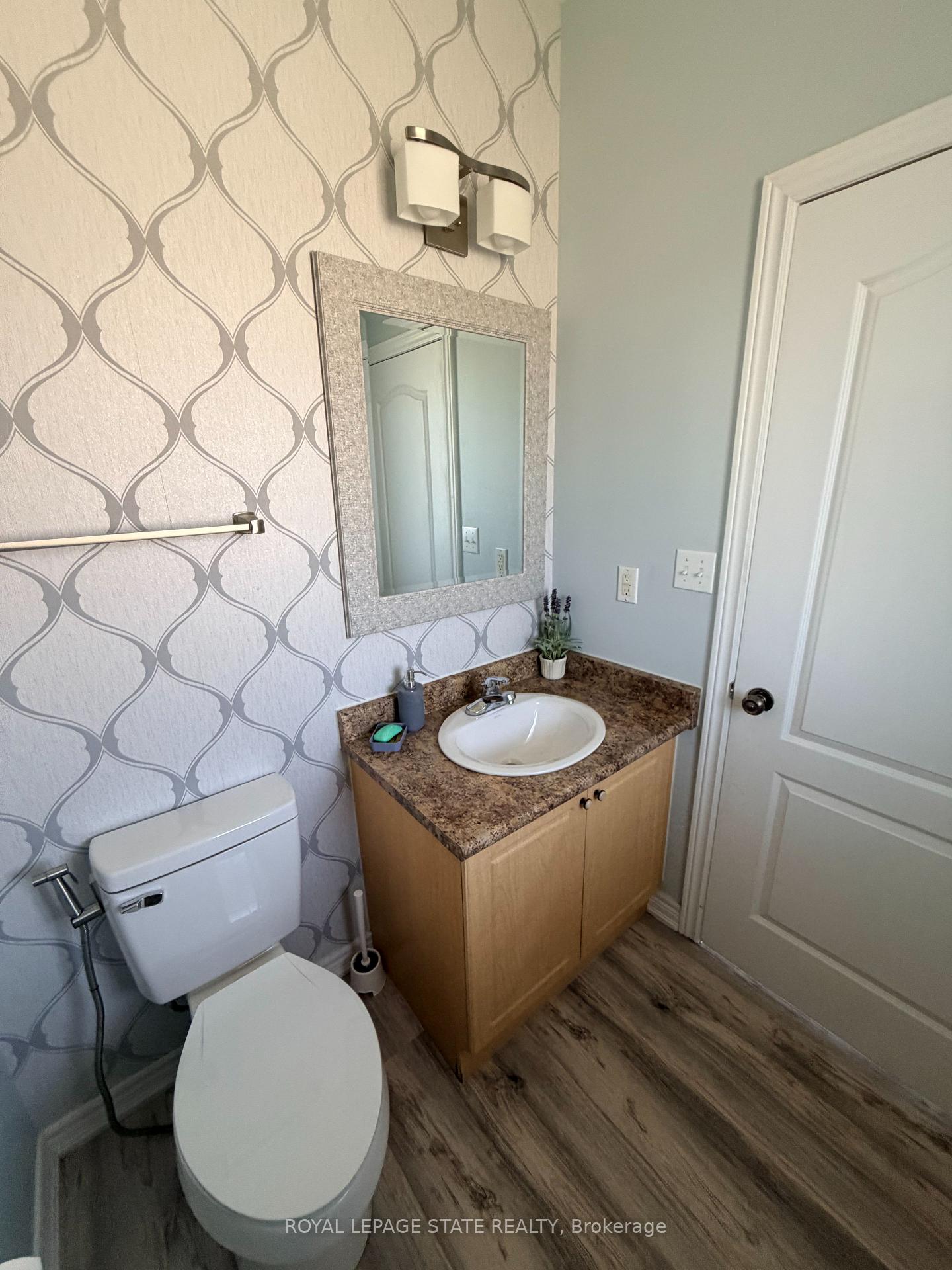 Photo 3 of 23 Oakrun Street, Hamilton, Winona Park — HOMEH
