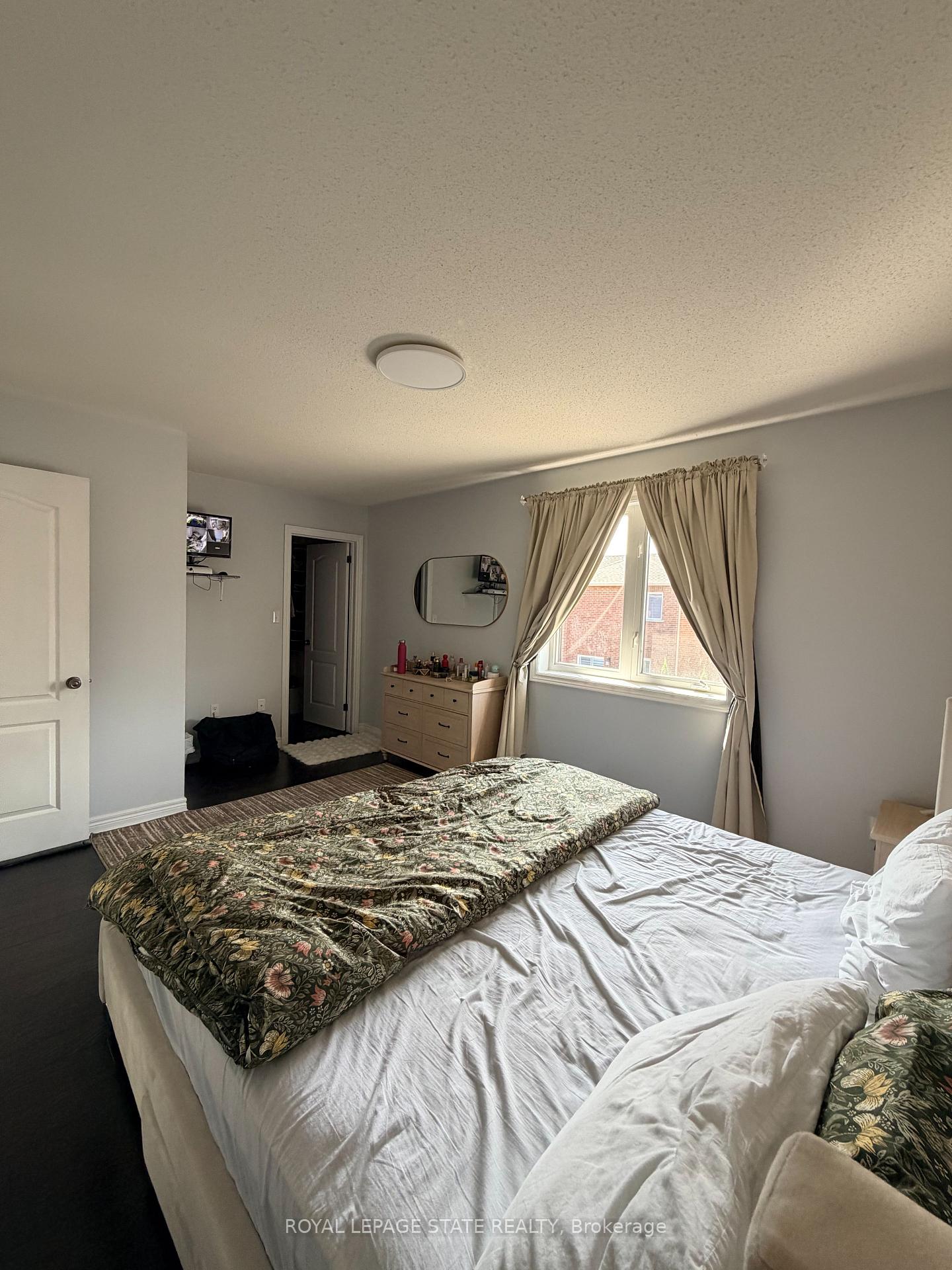Photo 5 of 23 Oakrun Street, Hamilton, Winona Park — HOMEH