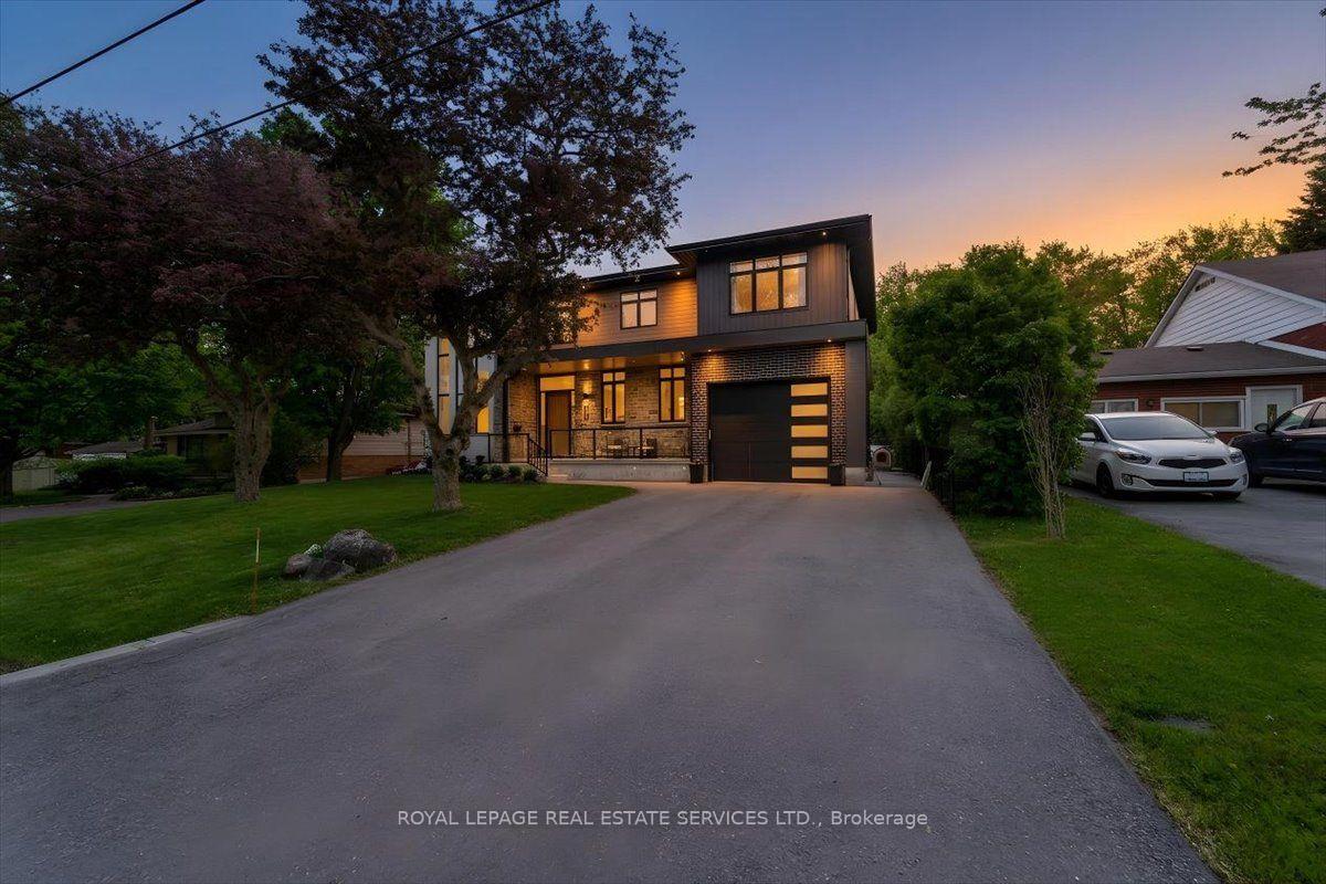 Photo 2 of 251 Aldercrest Avenue, Hamilton, Rural Glanbrook — HOMEH