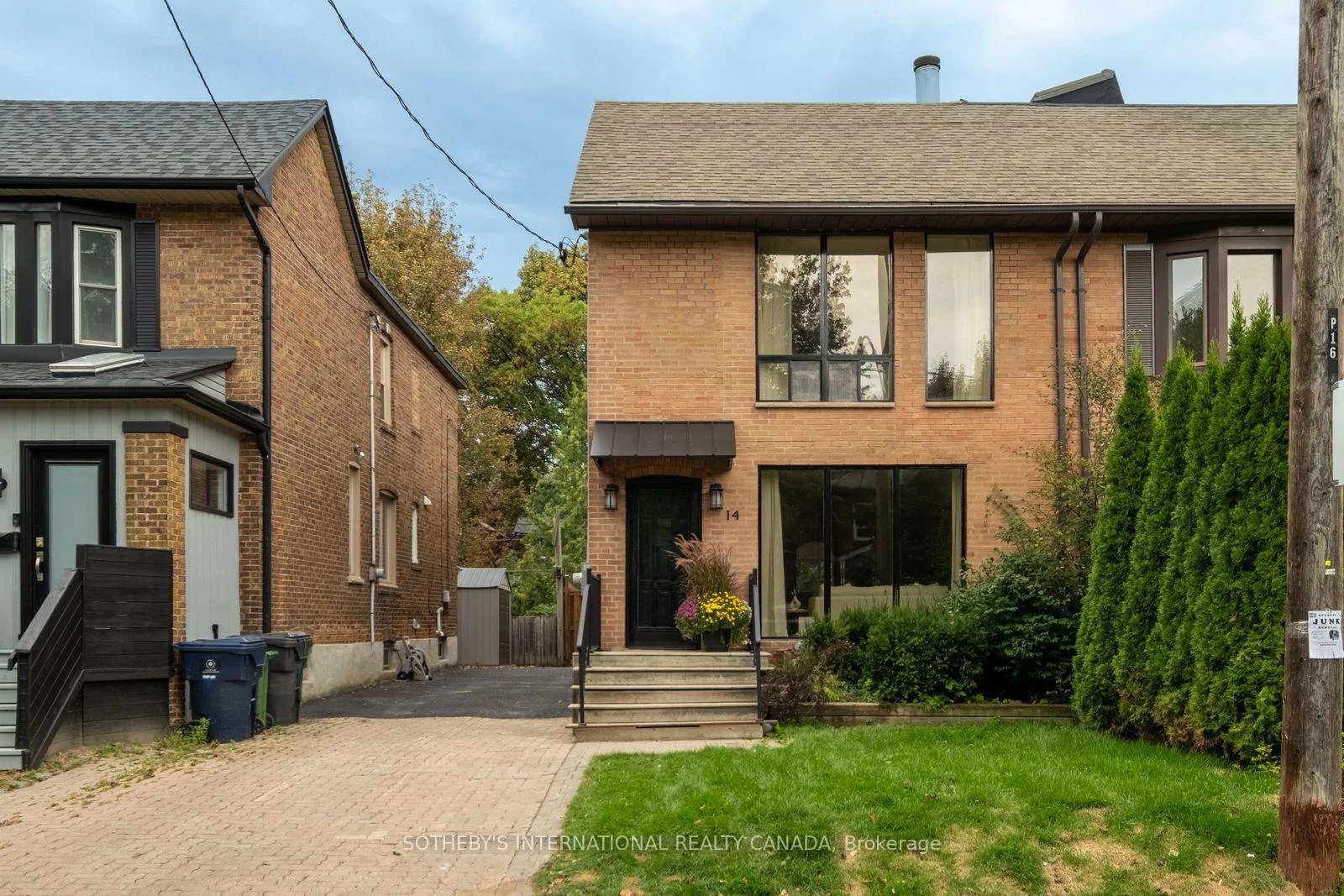 Photo 4 of 14 Tilson Road, Toronto, Mount Pleasant East — HOMEH