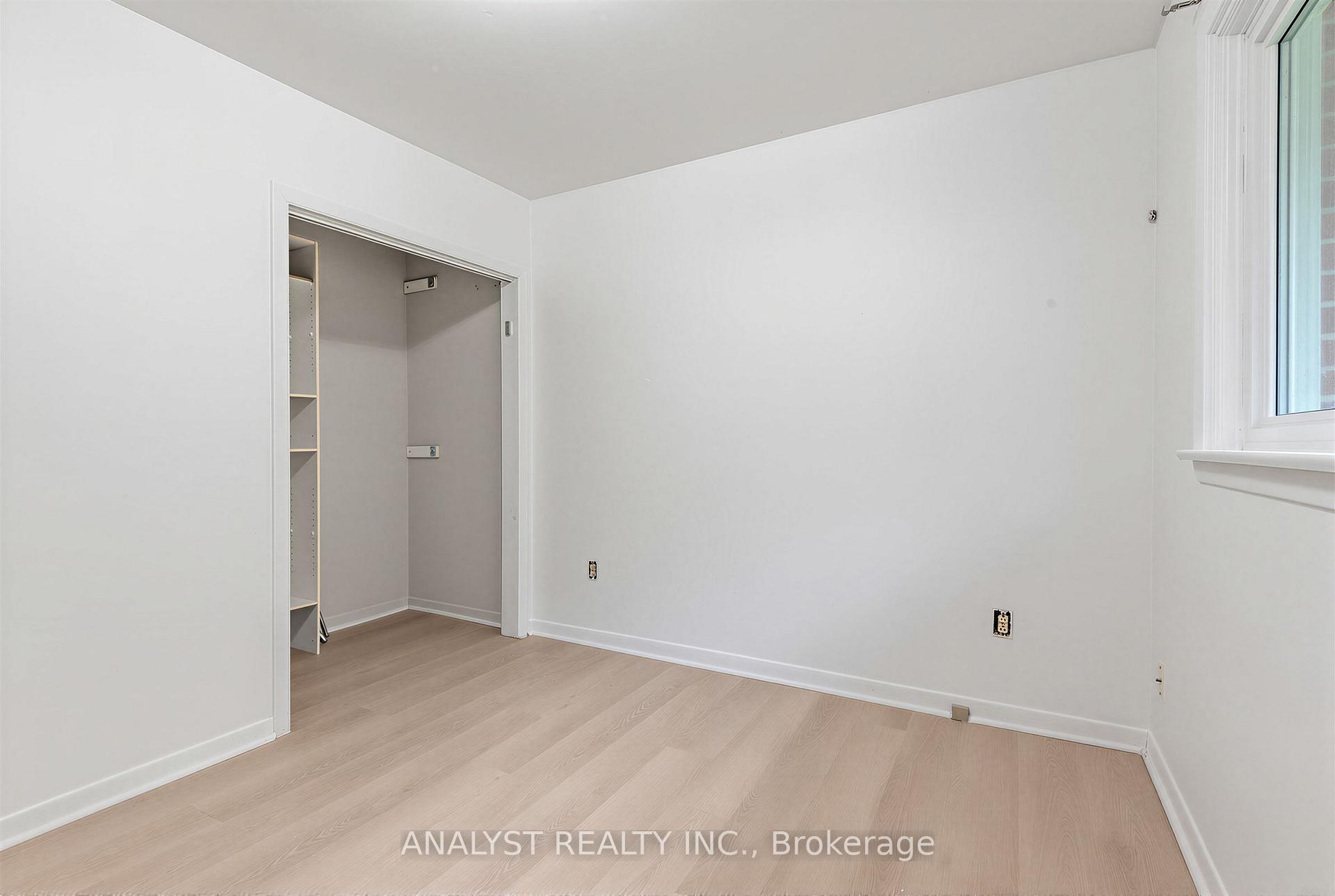 Photo 25 of 104 Cardish Street, Vaughan, Kleinburg — HOMEH