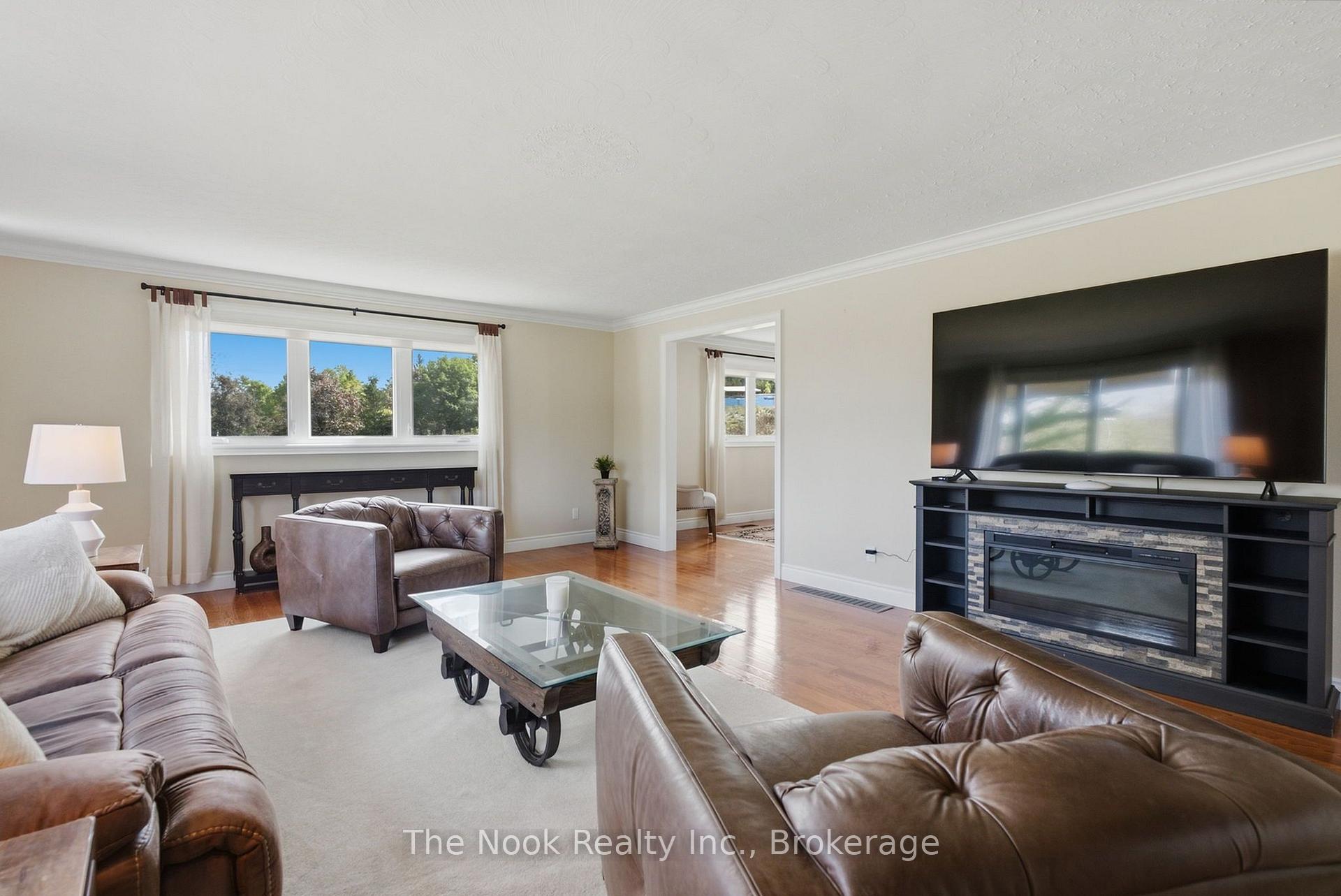 Photo 9 of 8803 Dale Road, Hamilton Township, Rural Hamilton — HOMEH
