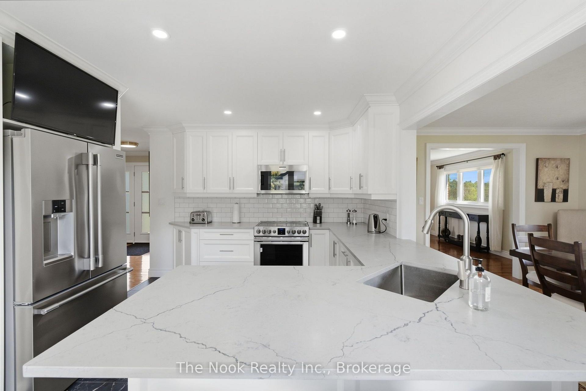 Photo 12 of 8803 Dale Road, Hamilton Township, Rural Hamilton — HOMEH