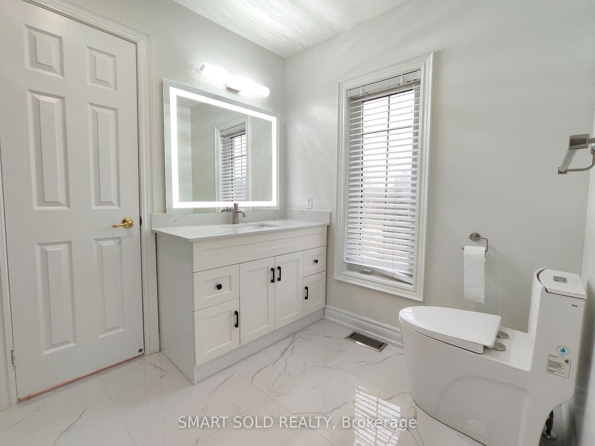 Photo 15 of 67 Chantilly Crescent, Richmond Hill, Westbrook — HOMEH
