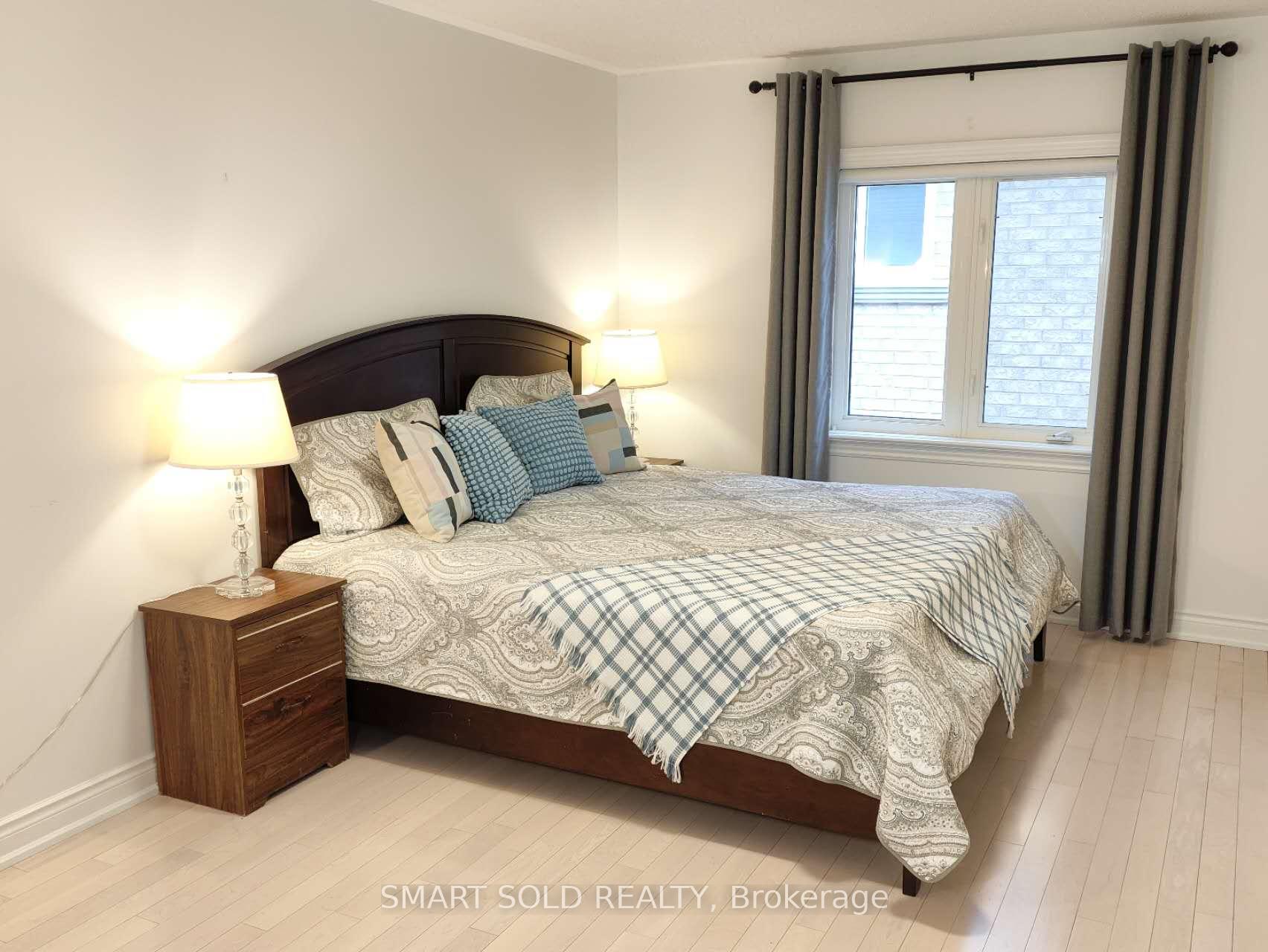 Photo 17 of 67 Chantilly Crescent, Richmond Hill, Westbrook — HOMEH