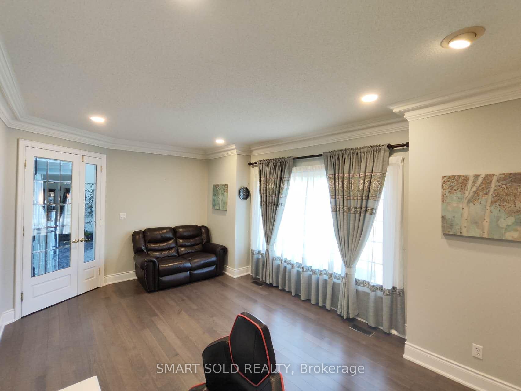 Photo 20 of 67 Chantilly Crescent, Richmond Hill, Westbrook — HOMEH