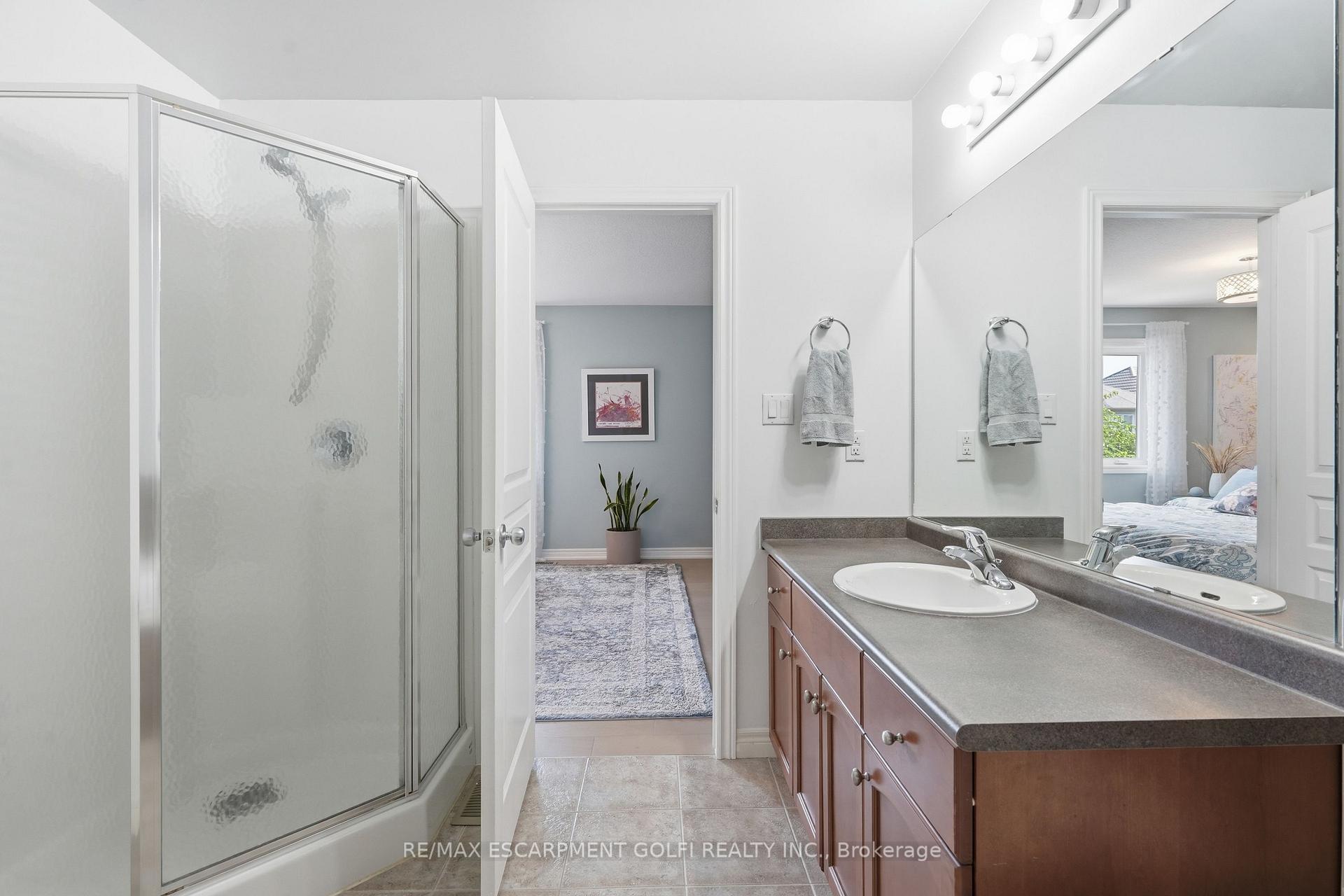 Photo 20 of 4480 Comfort Crescent, Lincoln, Beamsville — HOMEH