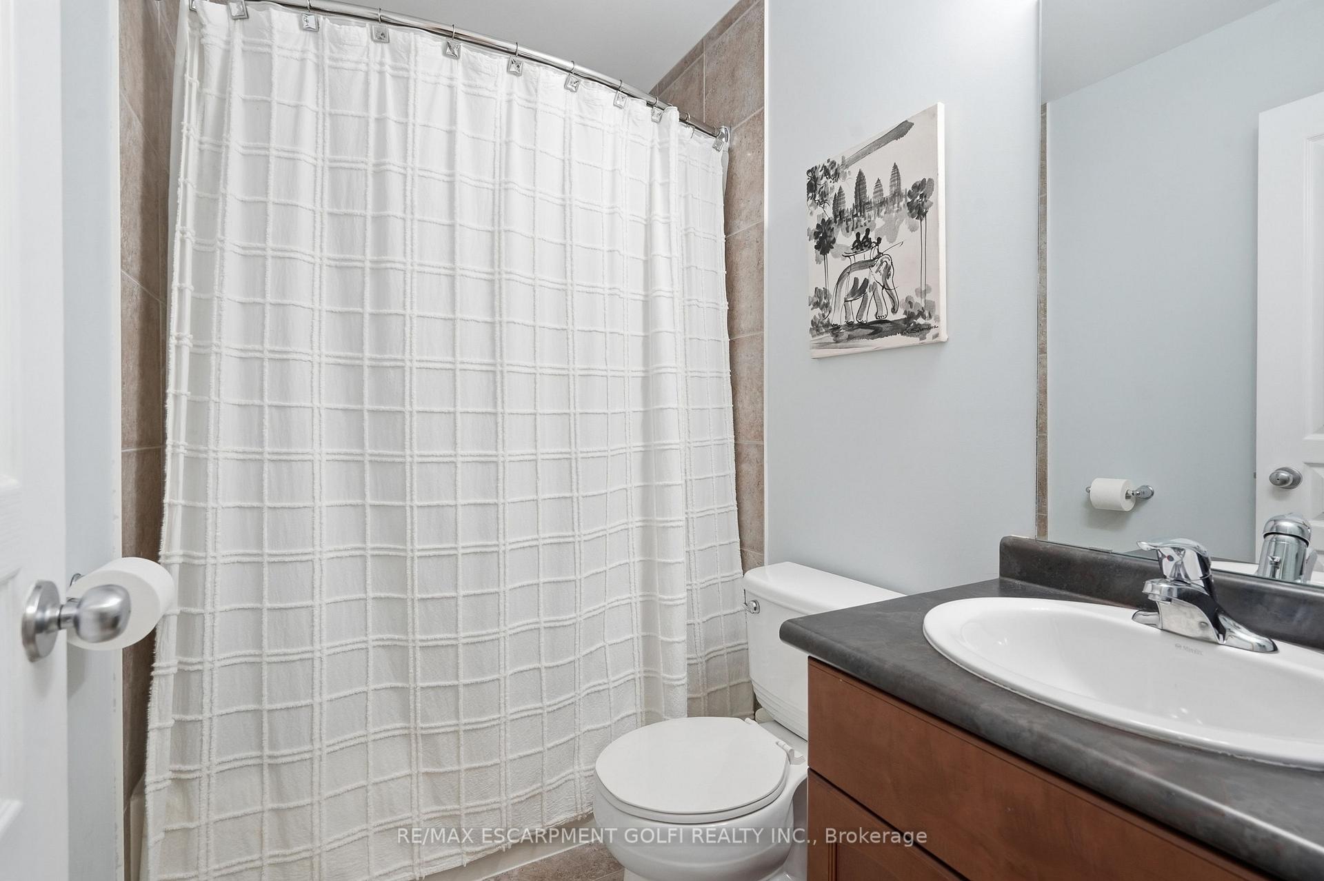Photo 26 of 4480 Comfort Crescent, Lincoln, Beamsville — HOMEH
