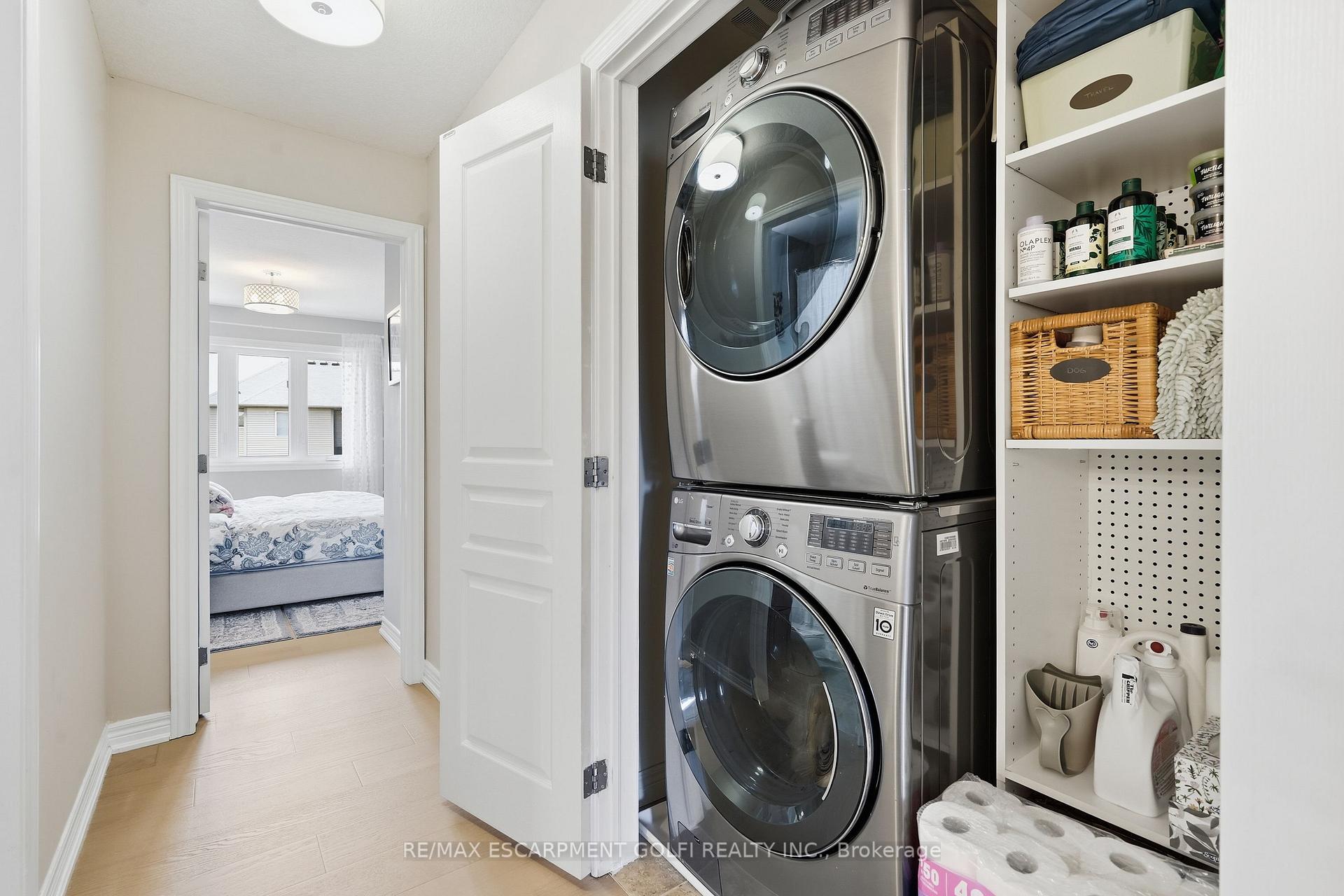 Photo 27 of 4480 Comfort Crescent, Lincoln, Beamsville — HOMEH