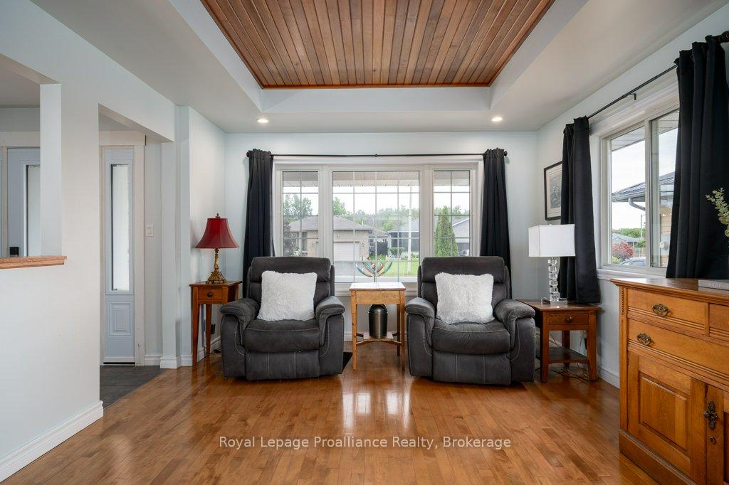 Photo 16 of 16 Forest Valley Drive, Quinte West, Frankford Ward — HOMEH