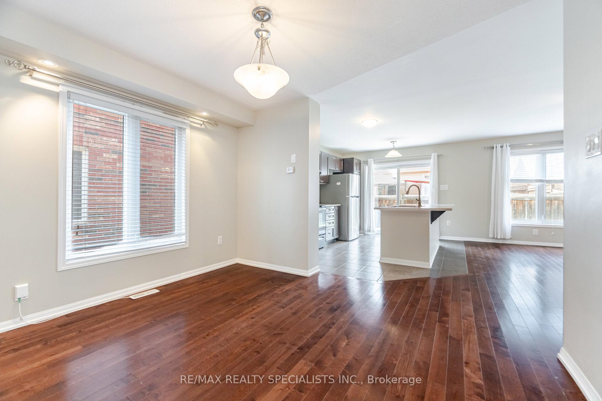 Photo 9 of 210 Woodley Crescent, Milton, Willmott — HOMEH
