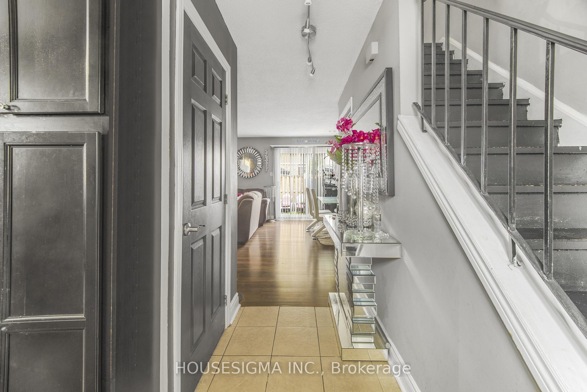 Photo 3 of Unit 61, 105 Hansen Road N, Brampton, Madoc — HOMEH
