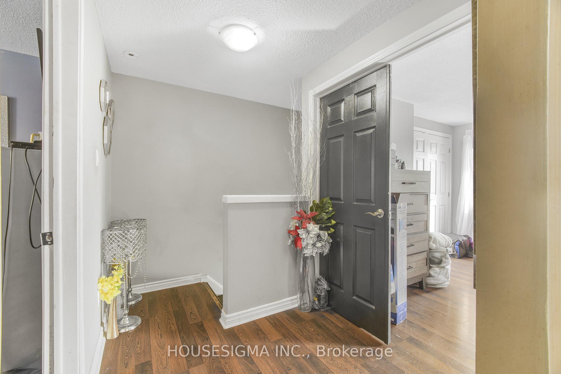 Photo 15 of Unit 61, 105 Hansen Road N, Brampton, Madoc — HOMEH