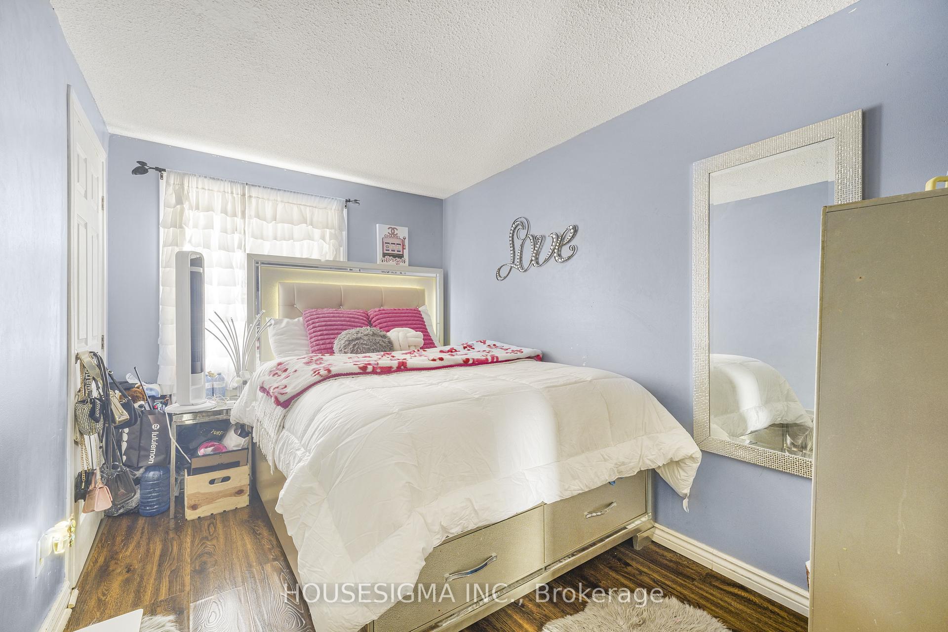 Photo 19 of Unit 61, 105 Hansen Road N, Brampton, Madoc — HOMEH
