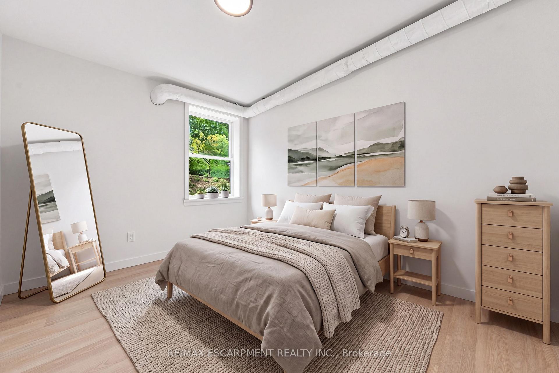 Photo 8 of Unit 310, 325 James Street S, Hamilton, Corktown — HOMEH