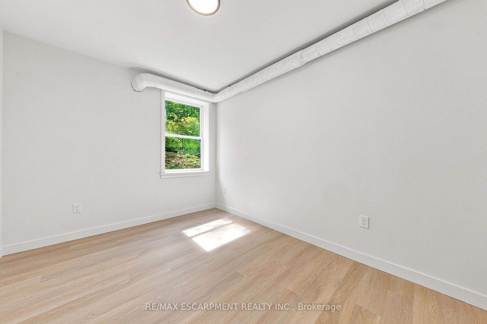 Photo 9 of Unit 310, 325 James Street S, Hamilton, Corktown — HOMEH