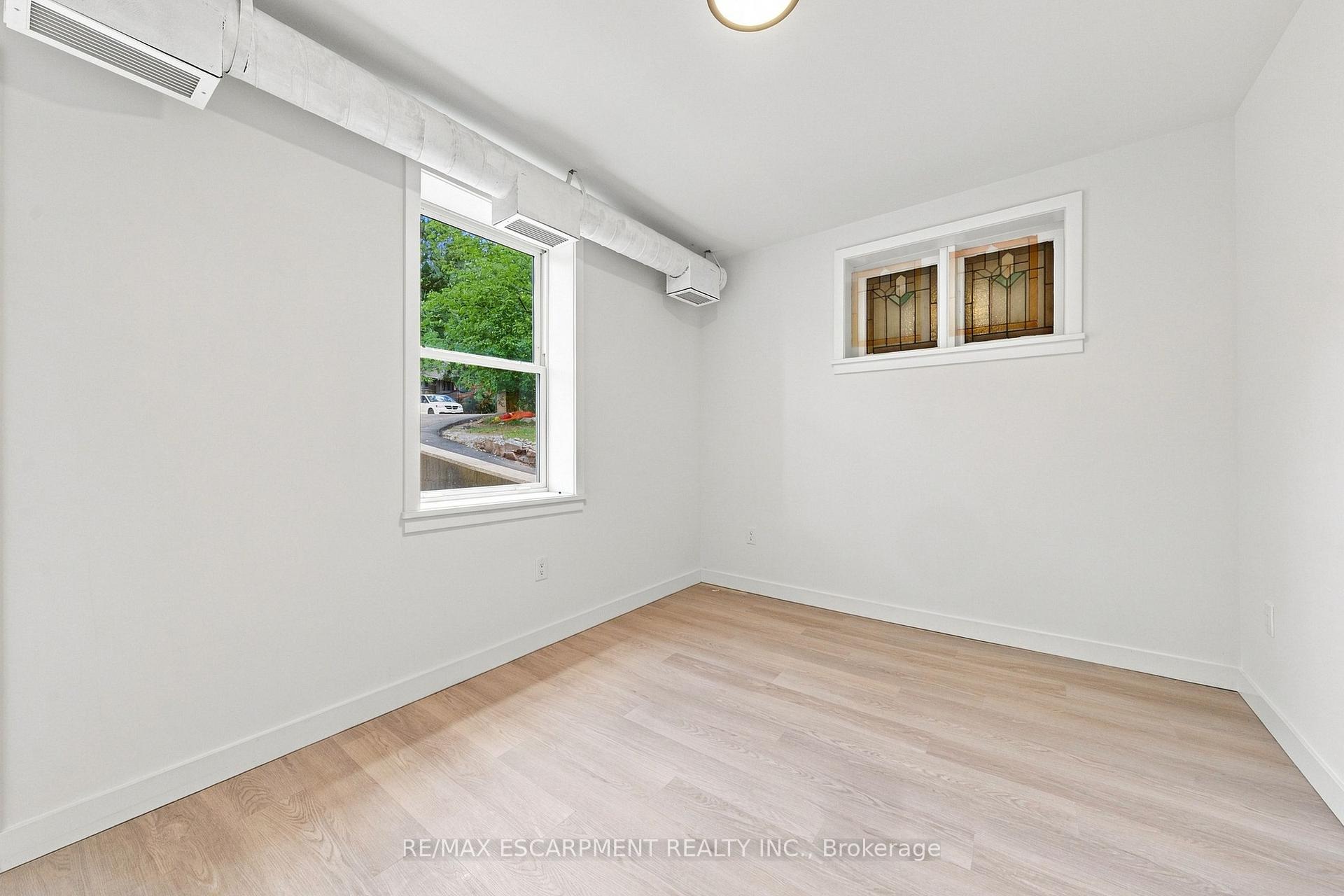 Photo 11 of Unit 310, 325 James Street S, Hamilton, Corktown — HOMEH