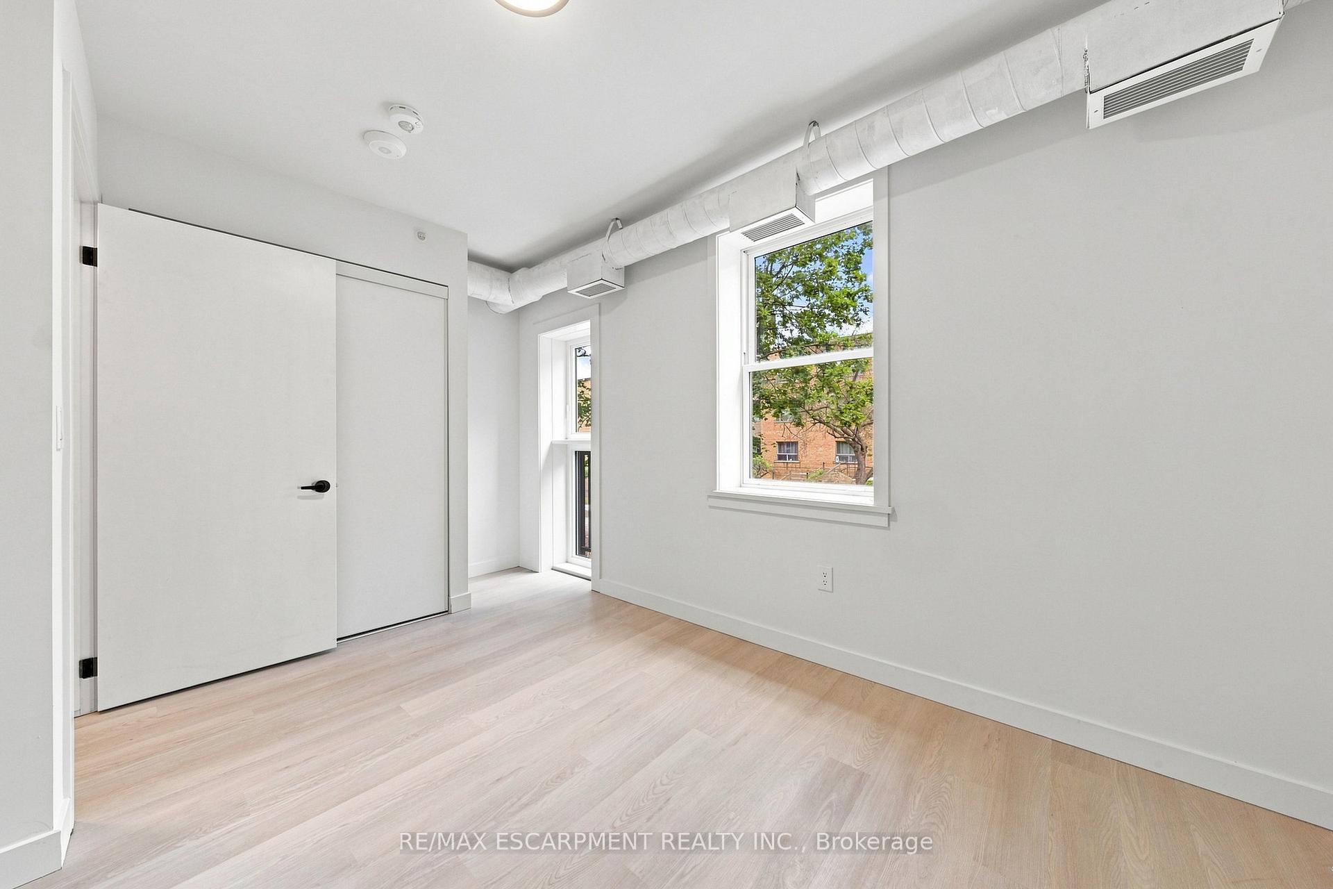 Photo 12 of Unit 310, 325 James Street S, Hamilton, Corktown — HOMEH