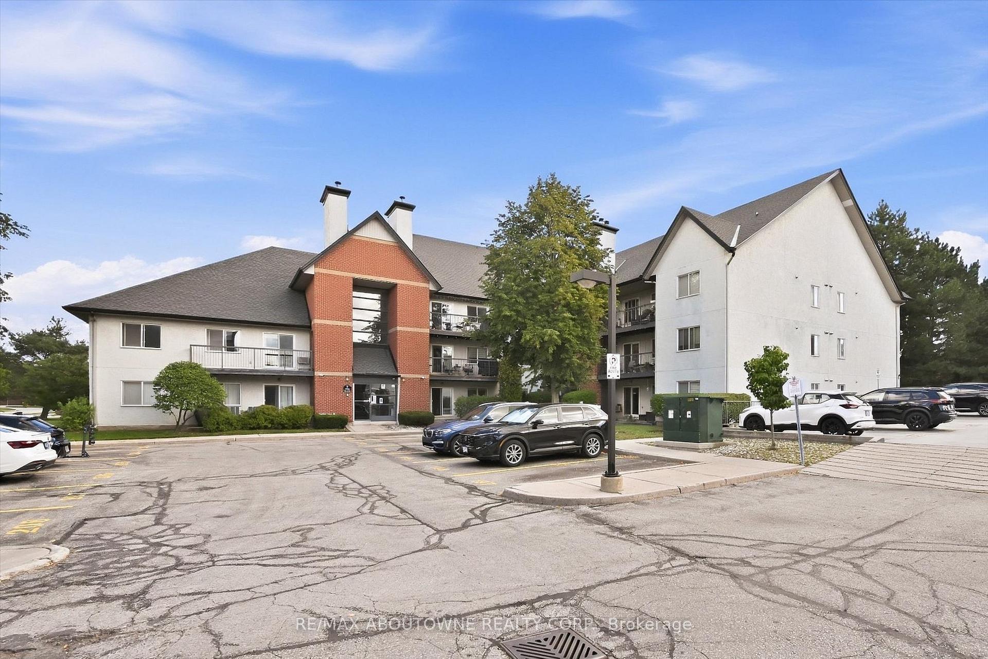 Photo of Unit 1121, 1450 Glen Abbey Gate
