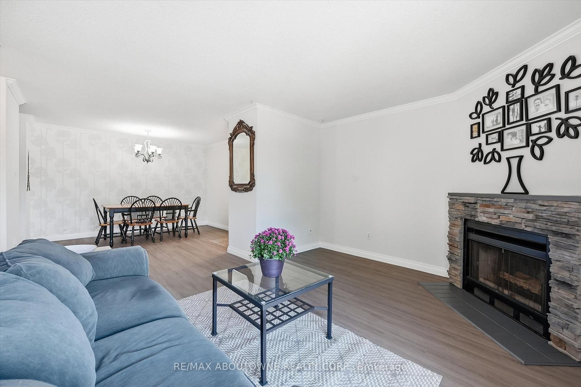 Photo 8 of Unit 1121, 1450 Glen Abbey Gate, Oakville, Glen Abbey — HOMEH