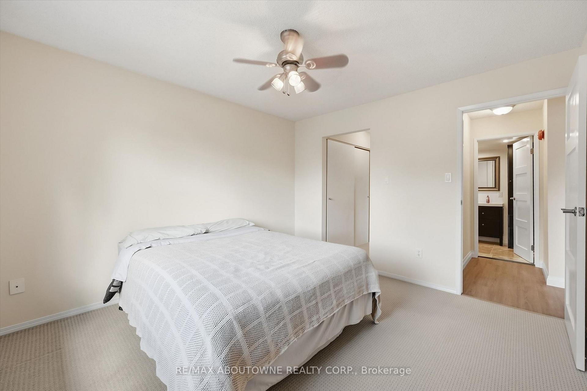 Photo 23 of Unit 1121, 1450 Glen Abbey Gate, Oakville, Glen Abbey — HOMEH