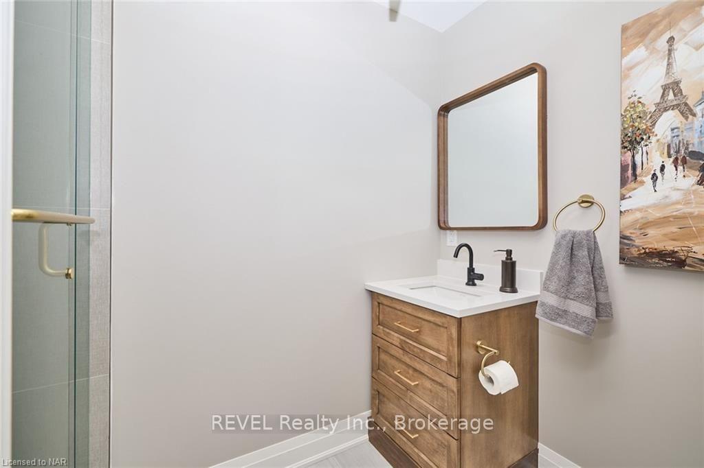 Photo 20 of 26 Oakridge Boulevard, Pelham, Fonthill — HOMEH