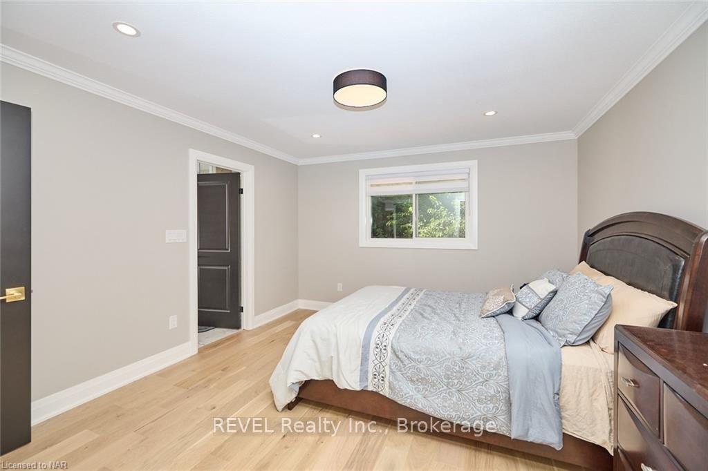 Photo 22 of 26 Oakridge Boulevard, Pelham, Fonthill — HOMEH