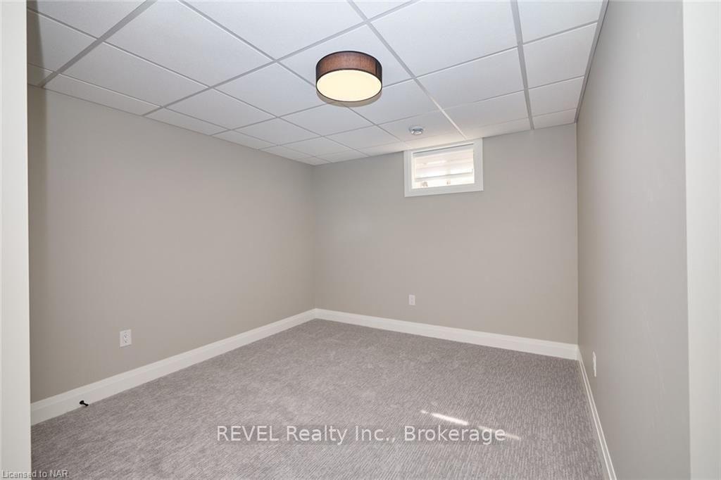 Photo 32 of 26 Oakridge Boulevard, Pelham, Fonthill — HOMEH