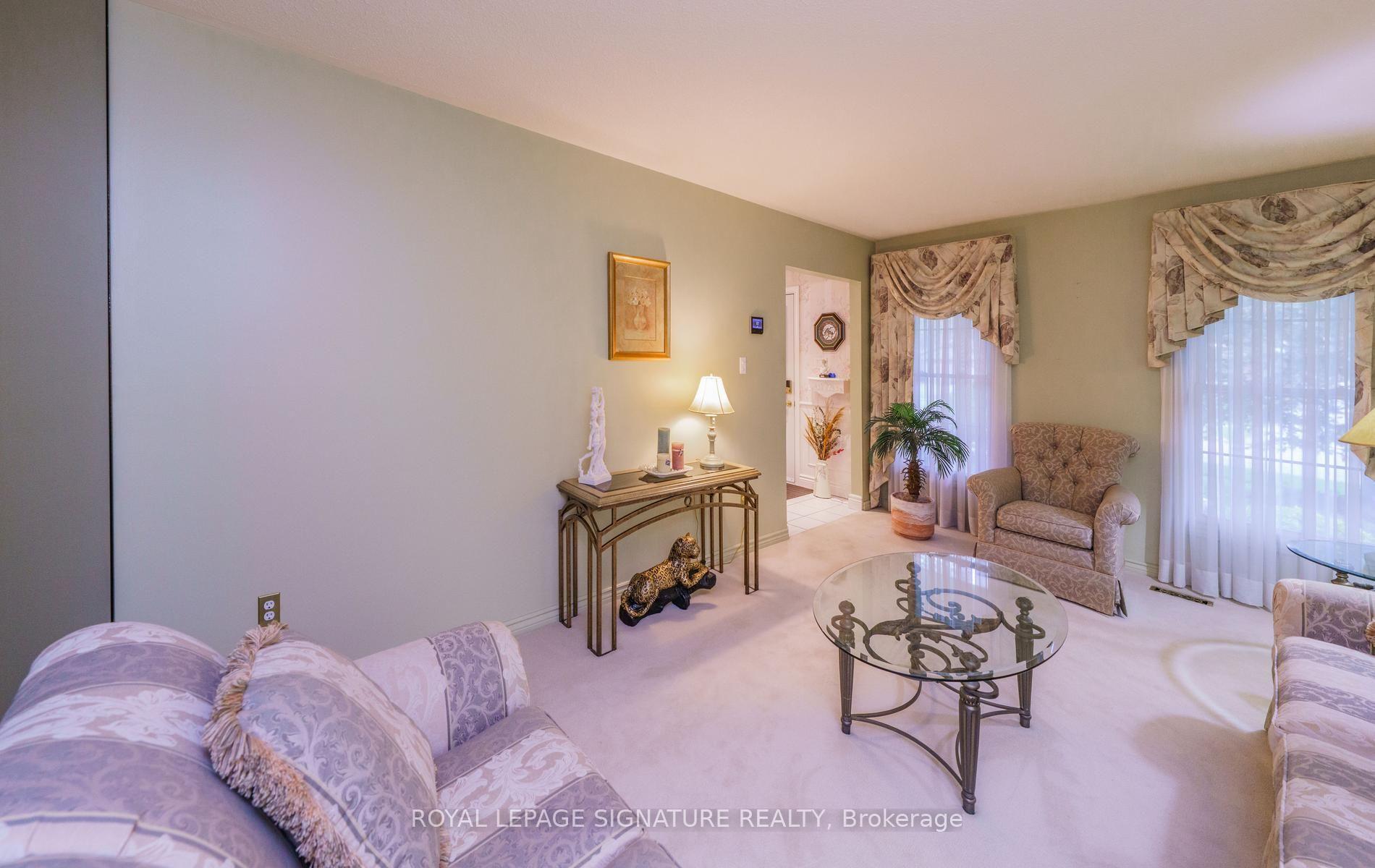 Photo 7 of 39 Beverly Glen Boulevard, Scarborough, L'Amoreaux — HOMEH
