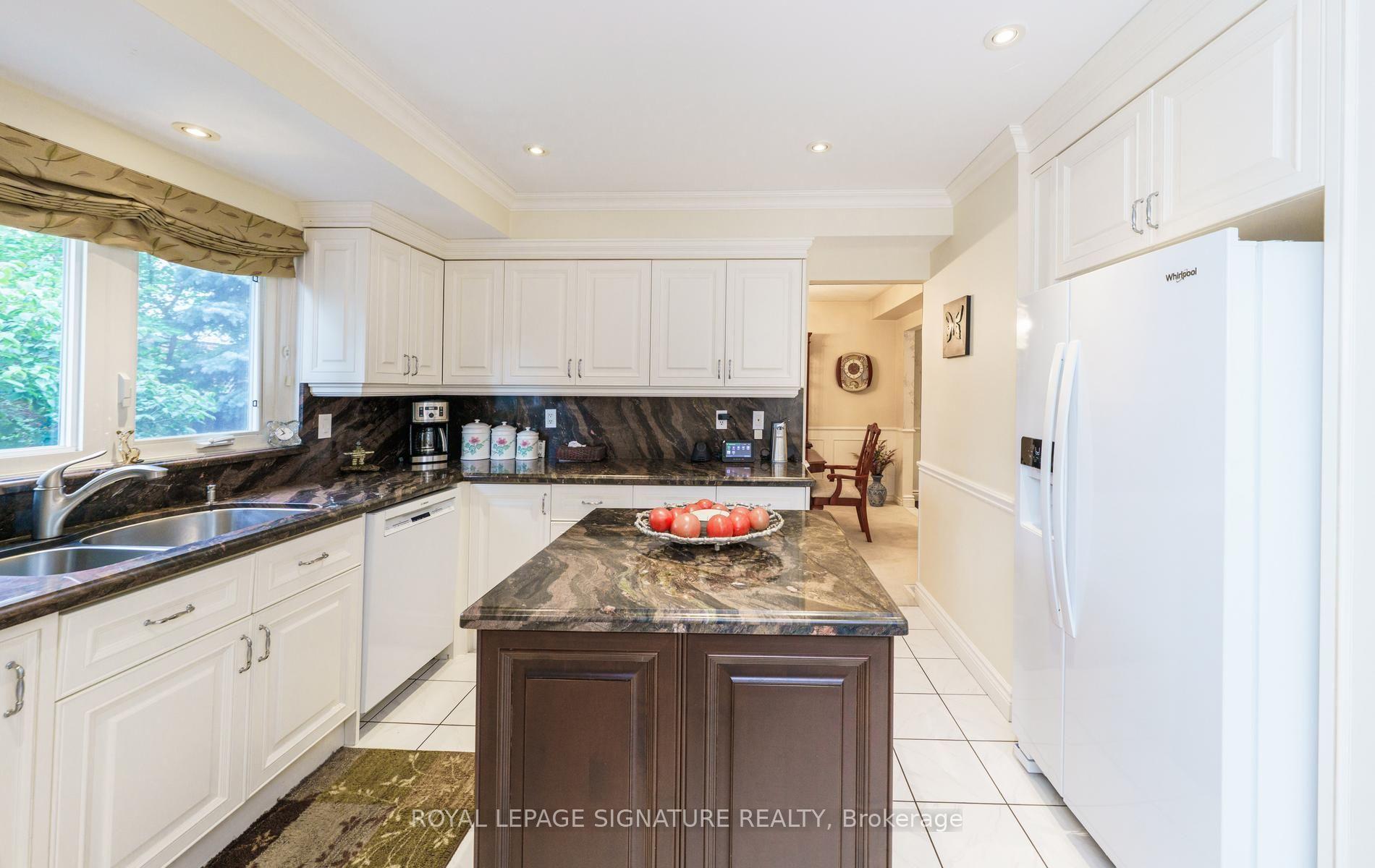 Photo 14 of 39 Beverly Glen Boulevard, Scarborough, L'Amoreaux — HOMEH