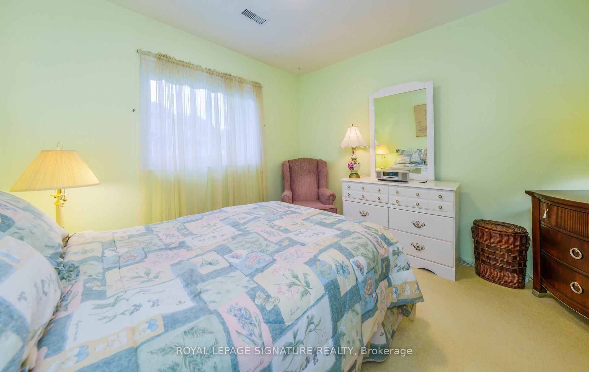 Photo 27 of 39 Beverly Glen Boulevard, Scarborough, L'Amoreaux — HOMEH