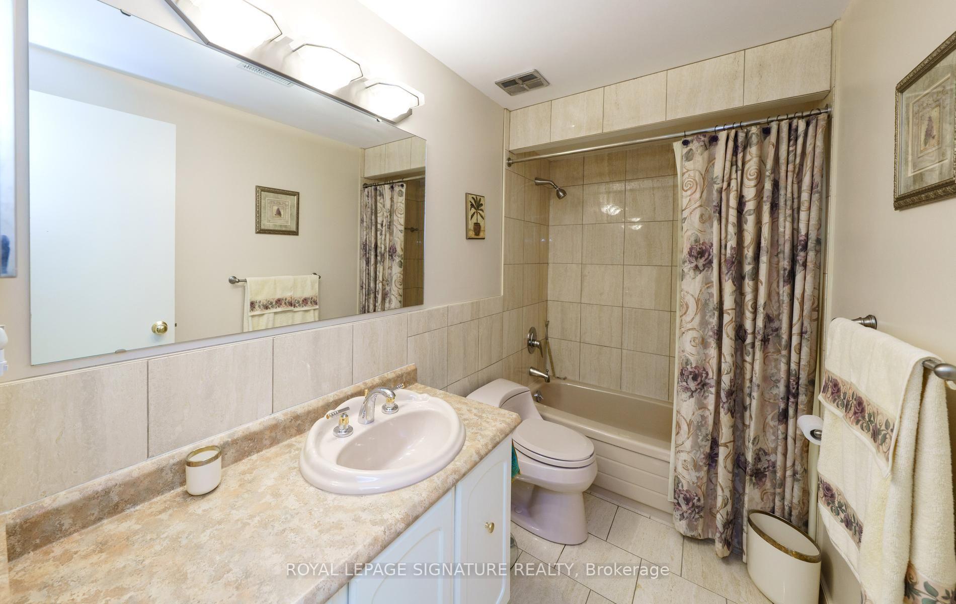 Photo 31 of 39 Beverly Glen Boulevard, Scarborough, L'Amoreaux — HOMEH