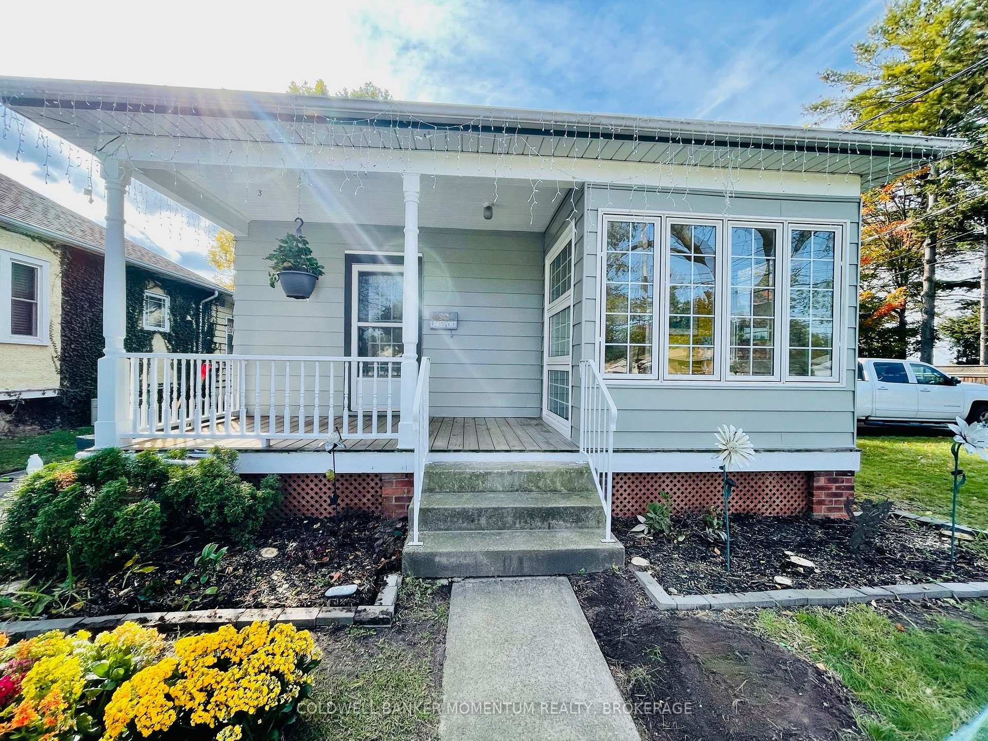 Photo 1 of 80 Lakeport Road, St. Catharines, Port Dalhousie — HOMEH