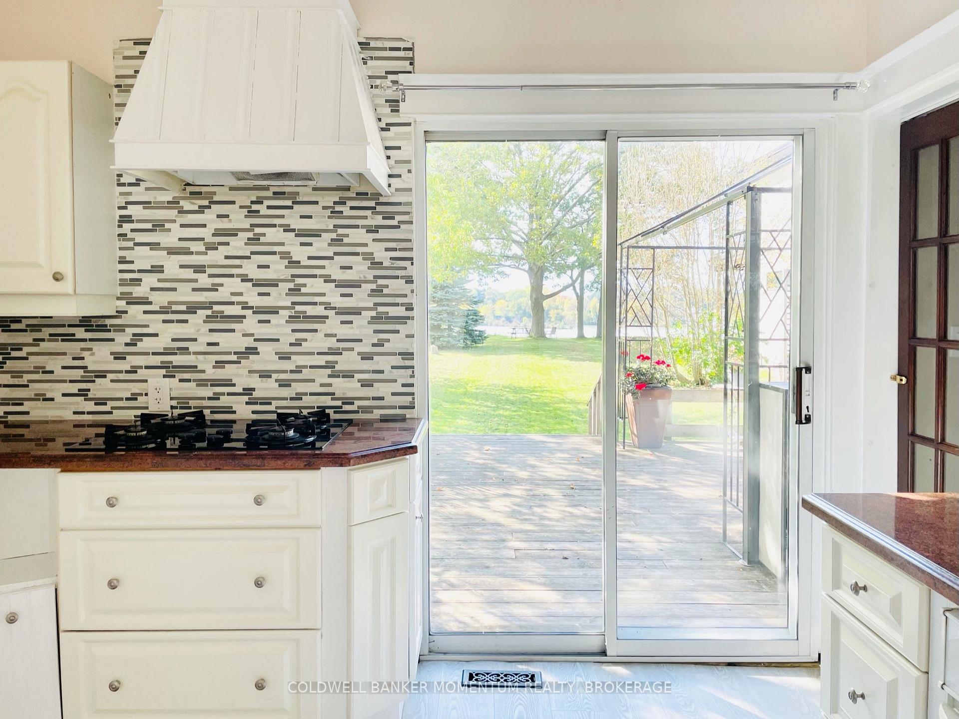 Photo 6 of 80 Lakeport Road, St. Catharines, Port Dalhousie — HOMEH