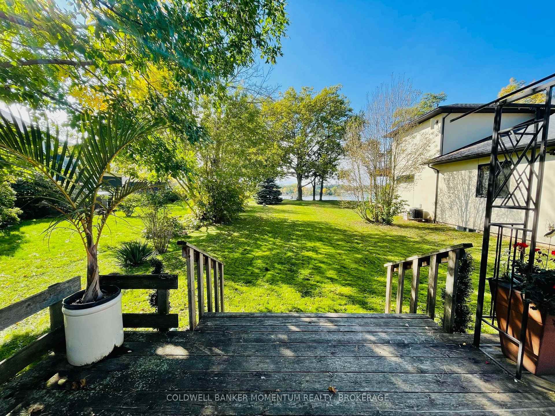 Photo 15 of 80 Lakeport Road, St. Catharines, Port Dalhousie — HOMEH