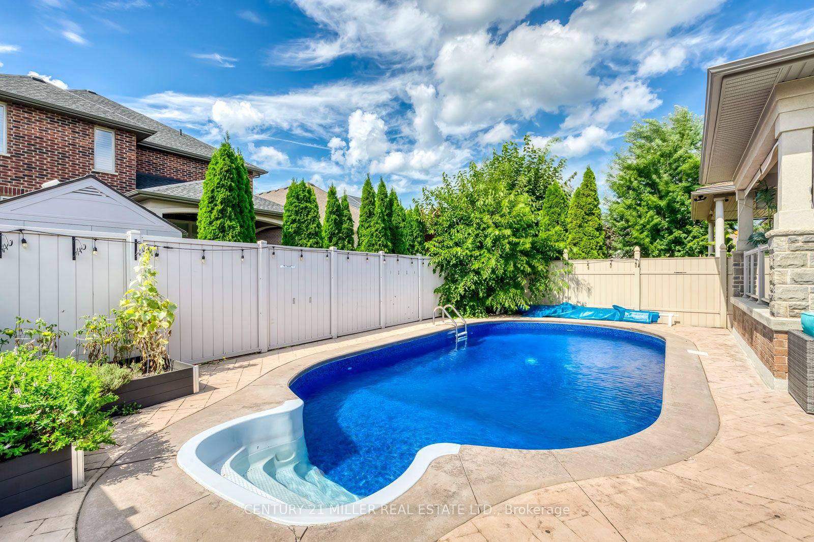 Photo 35 of 489 Glover Road, Hamilton, Lakeshore — HOMEH