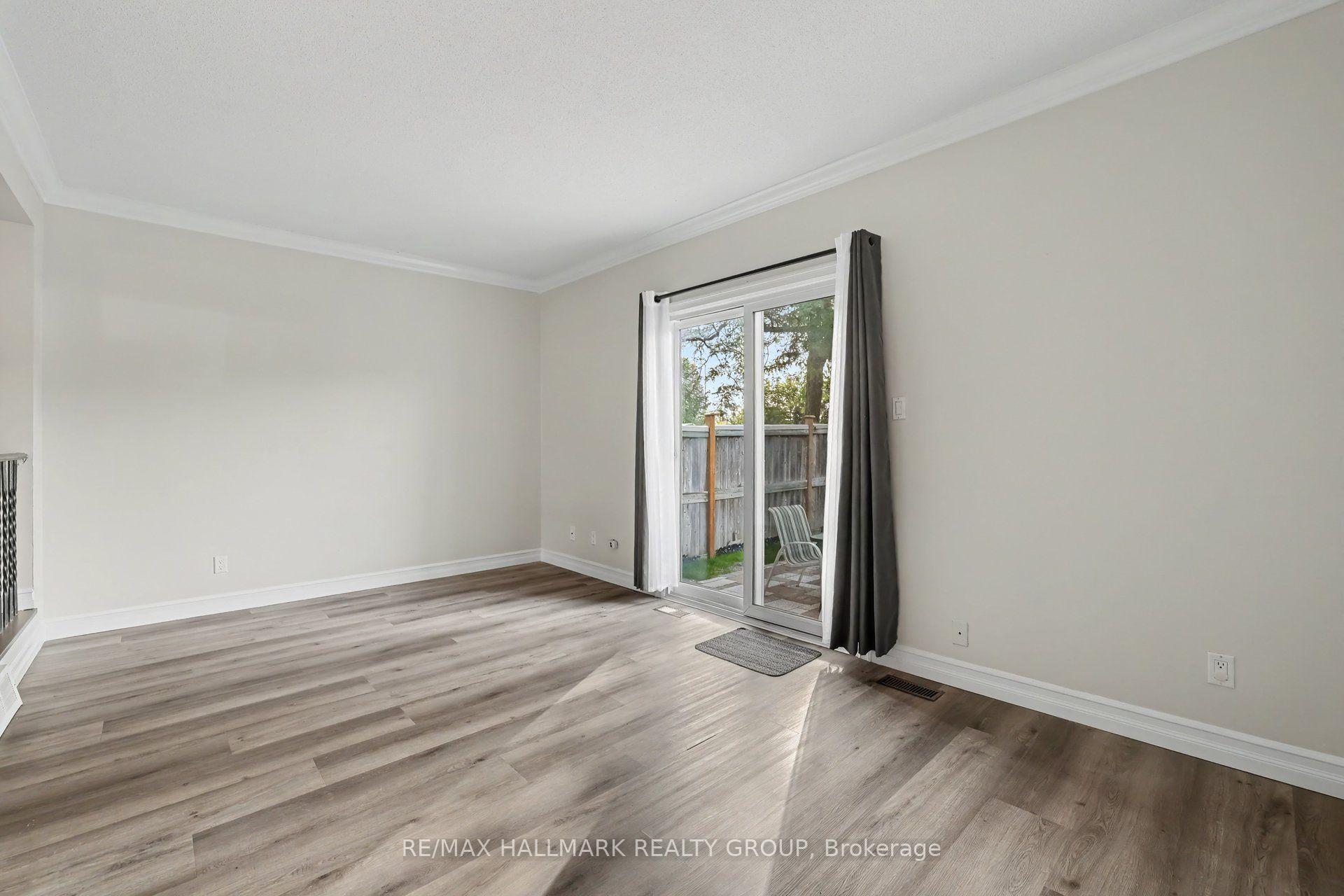 Photo 9 of Unit 29, 108 Barrow Crescent, Ottawa, Kanata - Katimavik — HOMEH