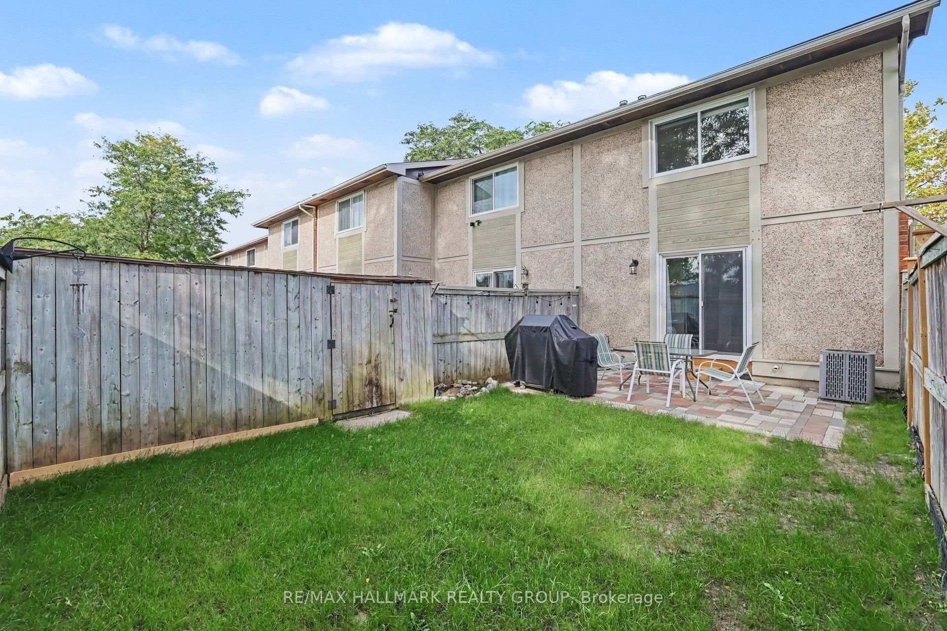 Photo 22 of Unit 29, 108 Barrow Crescent, Ottawa, Kanata - Katimavik — HOMEH