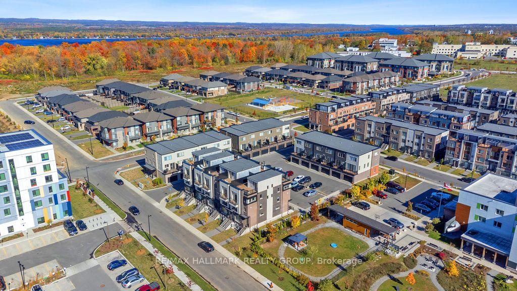 Photo 17 of 710 Kizis Private, Ottawa, CFB Rockcliffe and Area — HOMEH