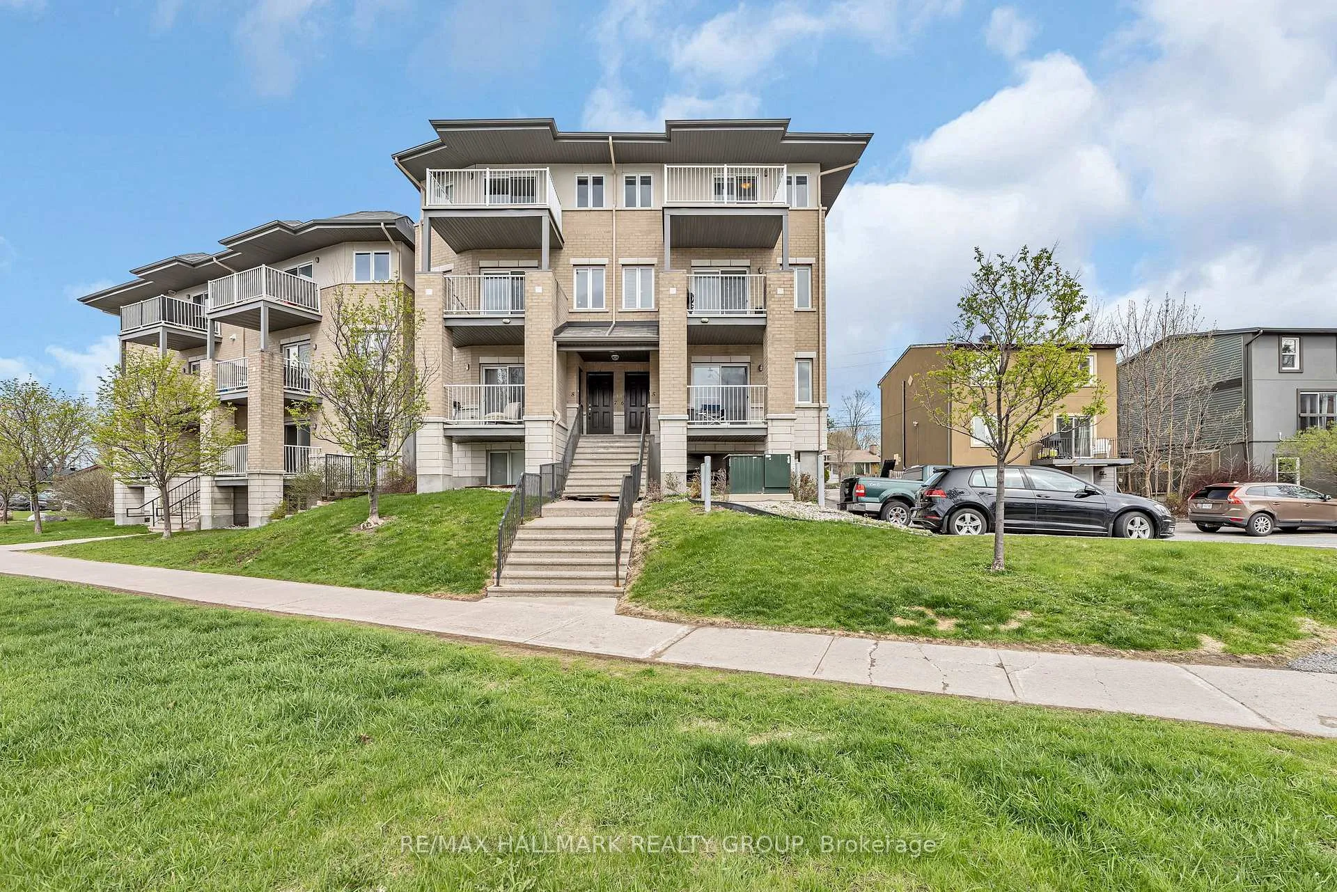 Photo 1 of Unit 6, 1220 Mcwatters Road, Ottawa, Queensway Terrace South/Ridgeview — HOMEH