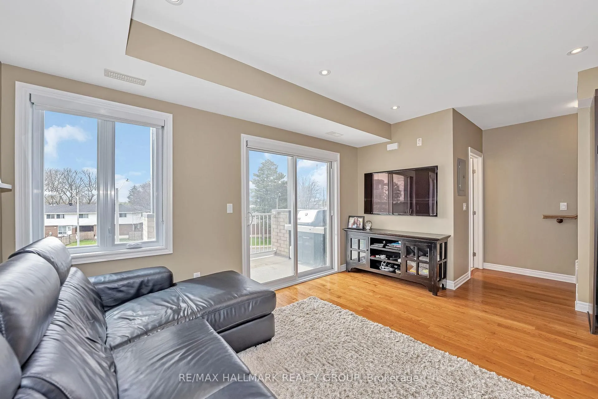 Photo 9 of Unit 6, 1220 Mcwatters Road, Ottawa, Queensway Terrace South/Ridgeview — HOMEH