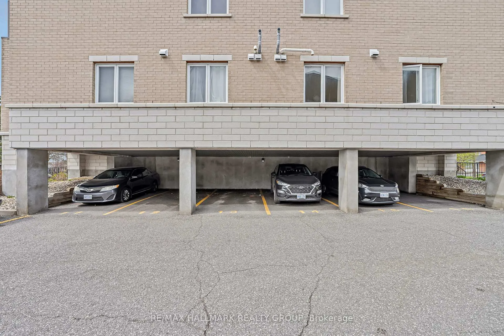 Photo 25 of Unit 6, 1220 Mcwatters Road, Ottawa, Queensway Terrace South/Ridgeview — HOMEH