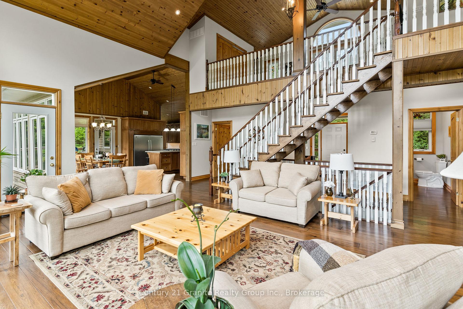 Photo 9 of 1003 Pontiac Drive, Minden Hills, Minden — HOMEH