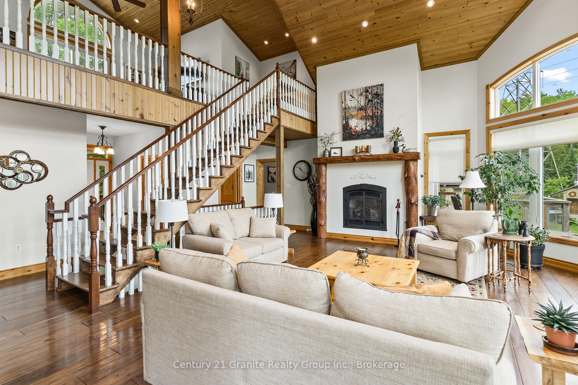 Photo 11 of 1003 Pontiac Drive, Minden Hills, Minden — HOMEH