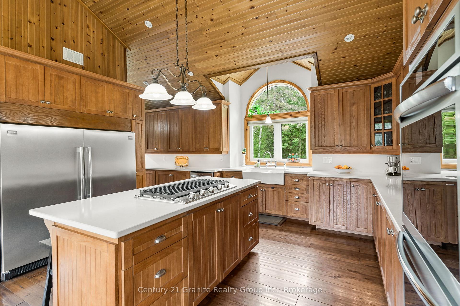 Photo 15 of 1003 Pontiac Drive, Minden Hills, Minden — HOMEH