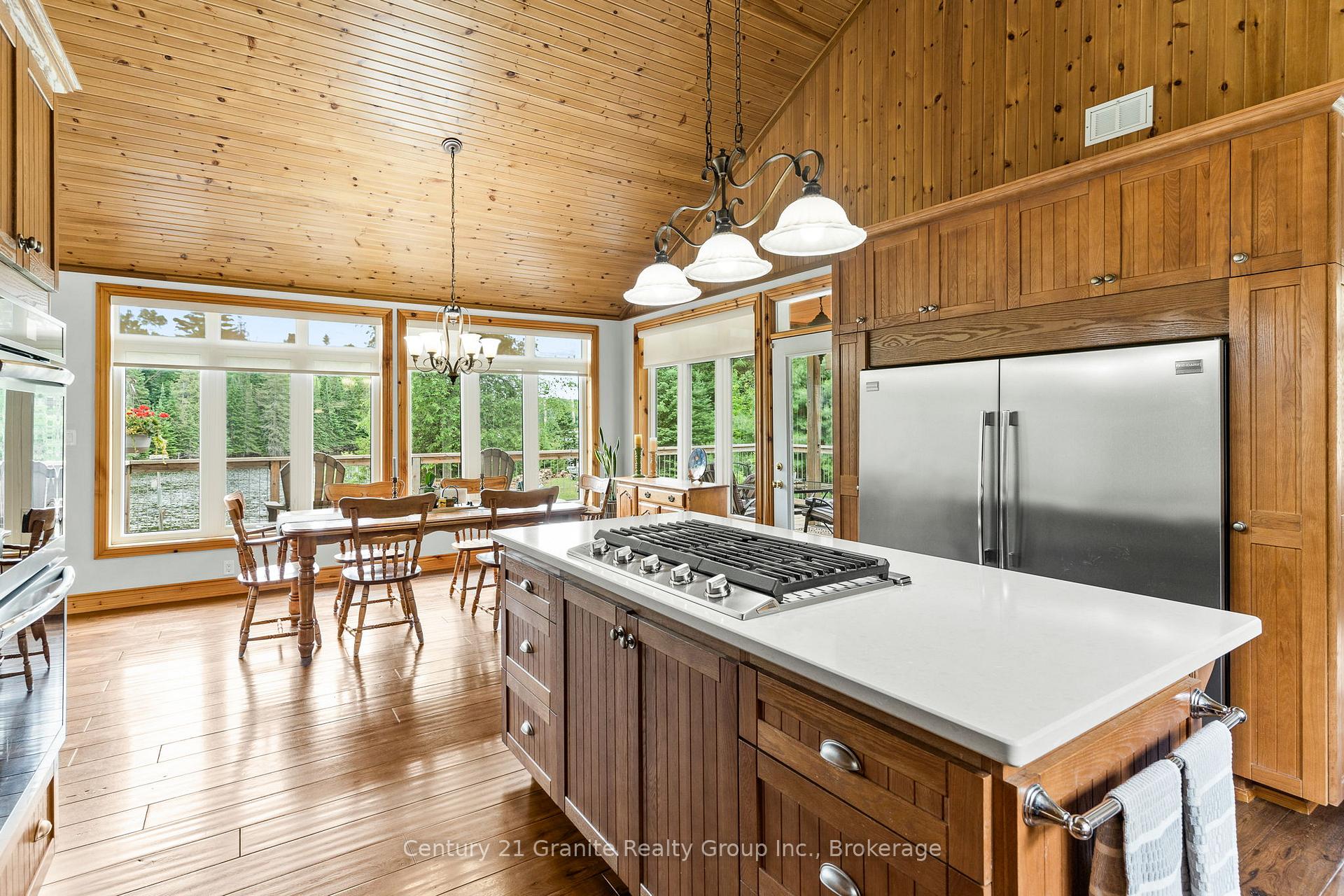 Photo 17 of 1003 Pontiac Drive, Minden Hills, Minden — HOMEH