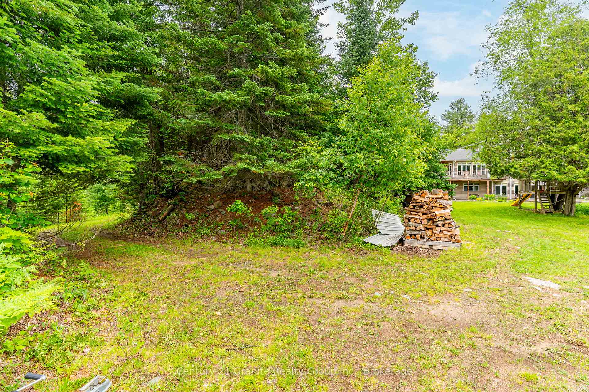 Photo 40 of 1003 Pontiac Drive, Minden Hills, Minden — HOMEH