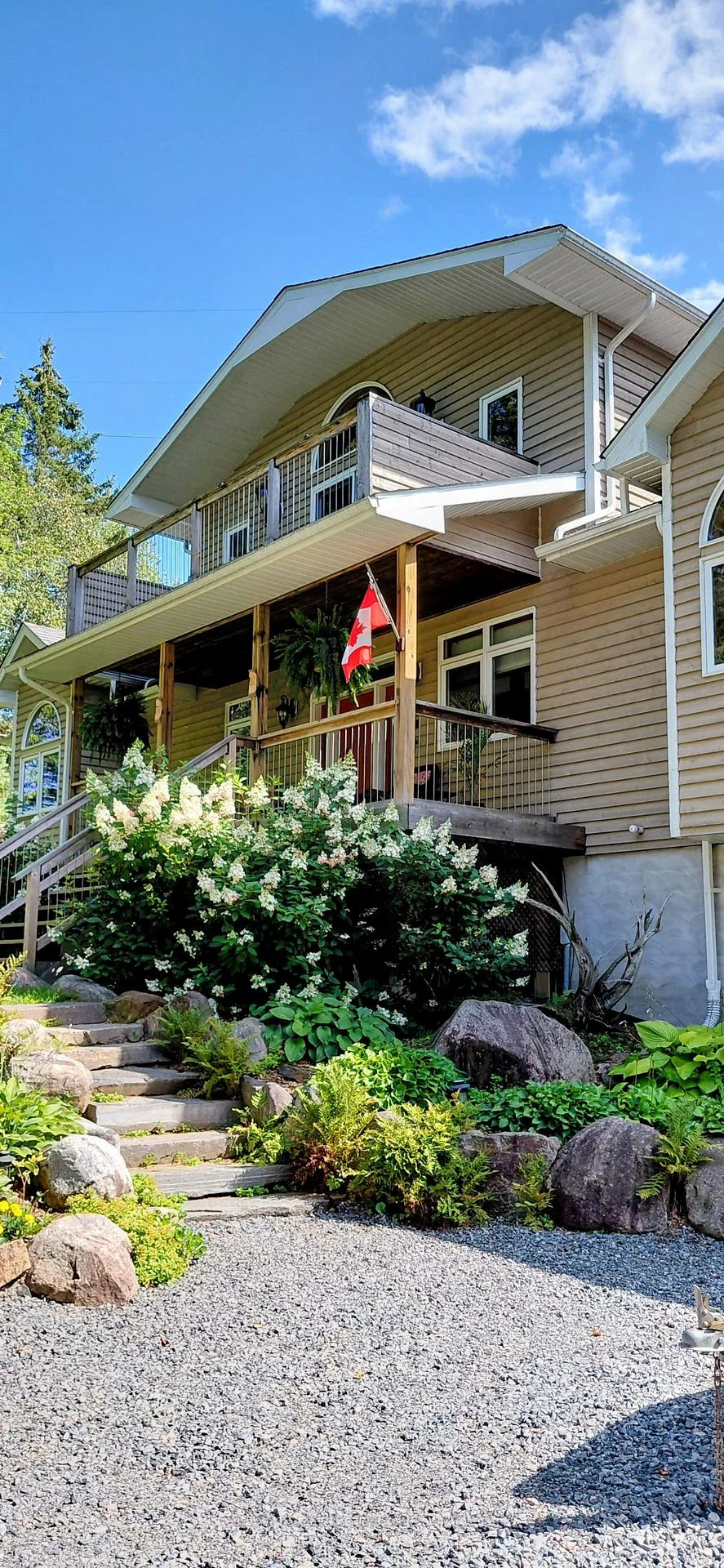 Photo 2 of 1003 Pontiac Drive, Minden Hills, Minden — HOMEH
